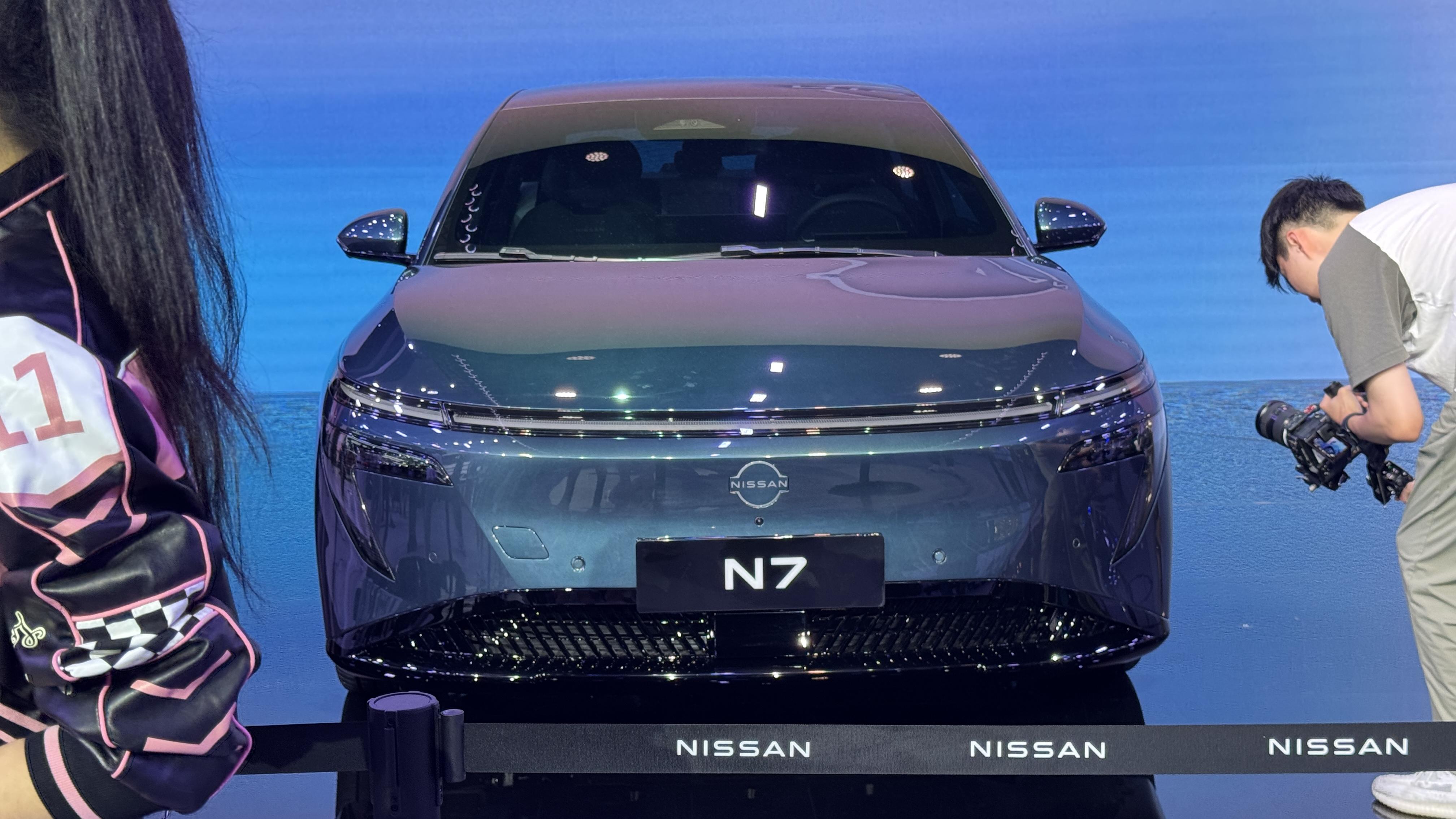 2025年內(nèi)上市！日產(chǎn)全新車型N7在廣州車展首發(fā)亮相